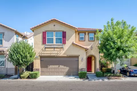 3685 Elevations Way, Clovis, CA 93619