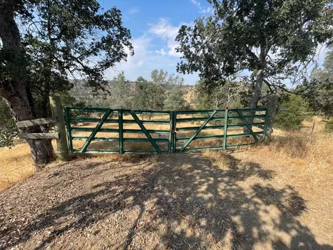 612 Road 612, Raymond, CA 93653