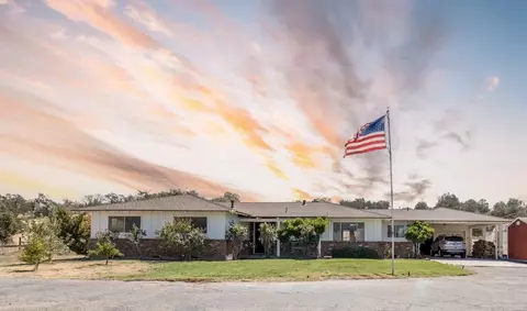 15235 Morgan Canyon Rd, Prather, CA 93651