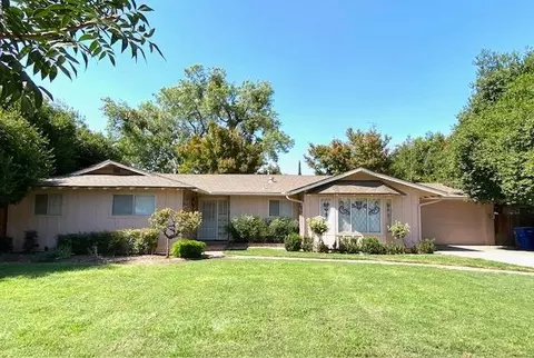 4927 E Heaton Ave, Fresno, CA 93727