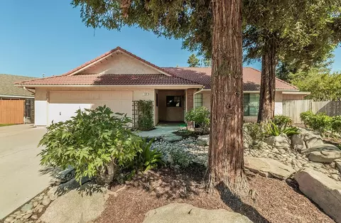 920 Mckelvey Ave, Clovis, CA 93611