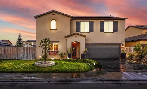 1397 Shoreside Dr, Madera, CA 93637