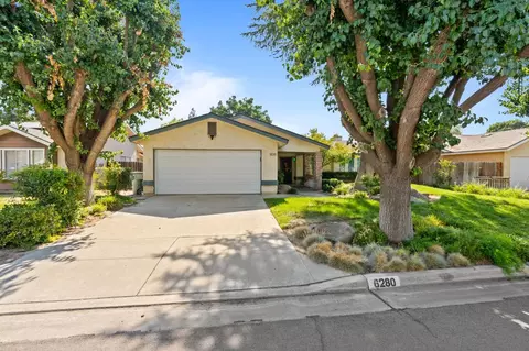 6280 N Ellendale Ave, Fresno, CA 93722