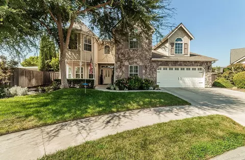 428 Prescott Ave, Clovis, CA 93619