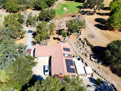 42835 Yosemite Springs Dr, Coarsegold, CA 93614