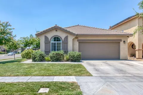 3125 N Hornet Ave, Fresno, CA 93737