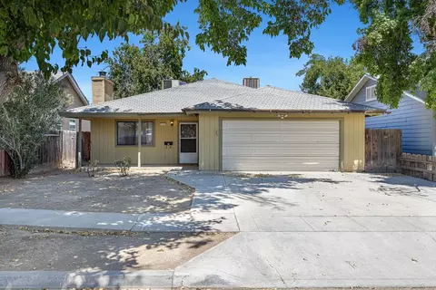 326 Jefferson St, Coalinga, CA 93210