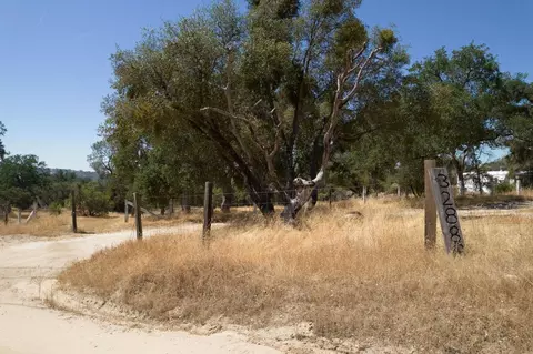 32888 Creek Ranch Rd, Coarsegold, CA 93614