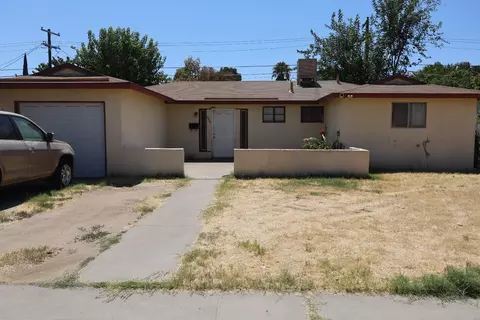 2626 E Indianapolis Ave, Fresno, CA 93726