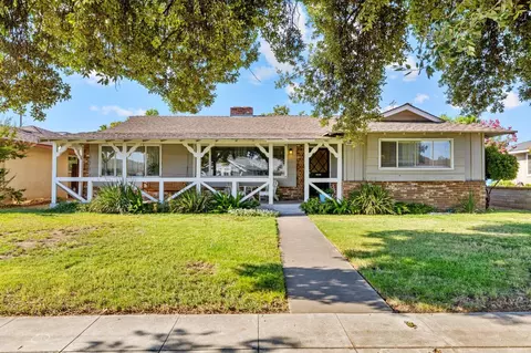 1503 W Cornell Ave, Fresno, CA 93705