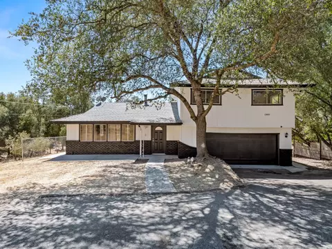 30418 Yosemite Springs Pkwy, Coarsegold, CA 93614