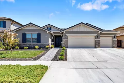 3602 N Divisadero St, Visalia, CA 93291