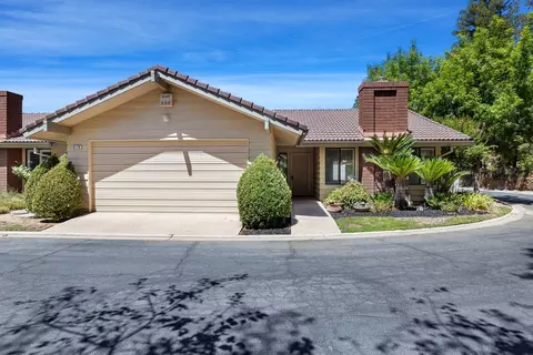 6179 N West Ave, Fresno, CA 93711