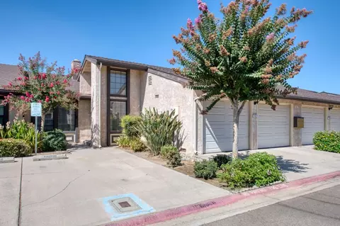 1621 Willow Ave, Clovis, CA 93612