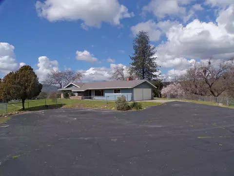 38910 Dunlap Rd, Squaw Valley, CA 93675