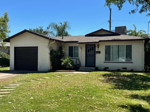534 Beverly Dr, Clovis, CA 93612