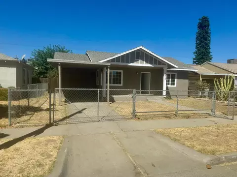 2516 S Poppy Ave, Fresno, CA 93706
