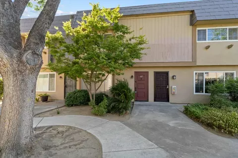 5188 E Ashlan Ave #107, Fresno, CA 93727