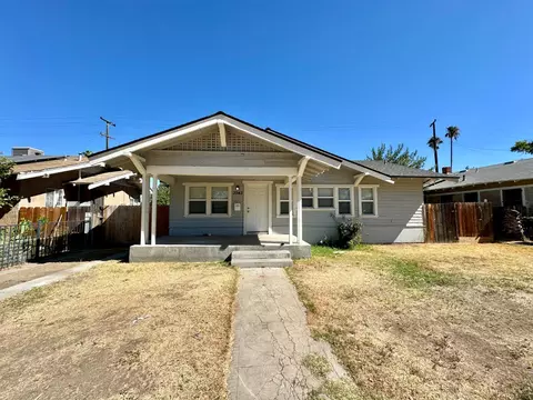 3943 E Verrue Ave, Fresno, CA 93702