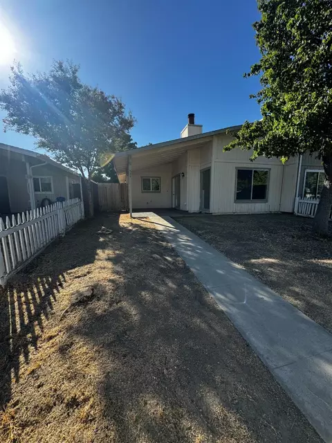 545 S Coalinga St, Coalinga, CA 93210