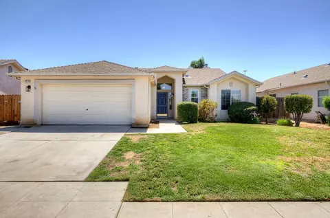 4725 W Paul Ave, Fresno, CA 93722
