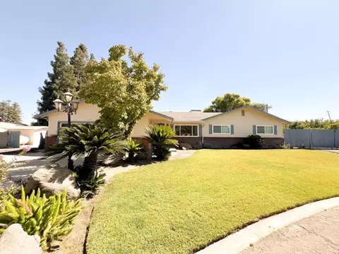 41150 Grove Ct, Madera, CA 93636