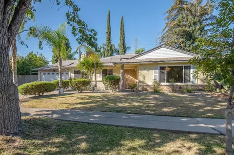 4463 N Hulbert Ave, Fresno, CA 93705