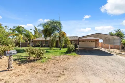 25412 Whitworth Dr S, Madera, CA 93638