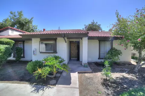 355 W Sierra Ave #102, Fresno, CA 93704
