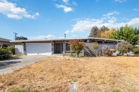 1825 National Ave, Madera, CA 93637