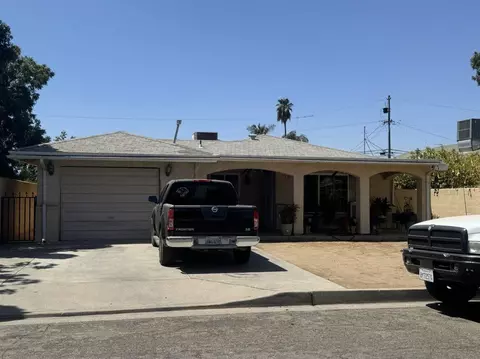920 Sierra St, Madera, CA 93638