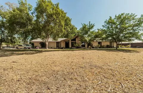 11801 N Mckelvy Ave, Clovis, CA 93619 photo 1