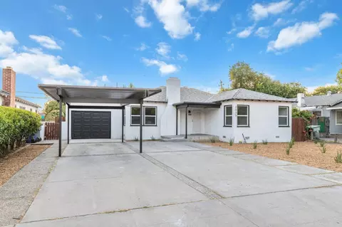 3035 N Adoline Ave, Fresno, CA 93705