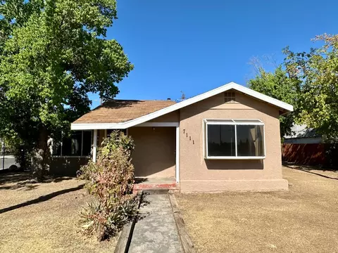7111 N San Pablo Ave, Pinedale, CA 93650
