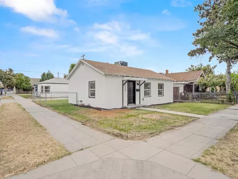 3258 E Iowa Ave, Fresno, CA 93702