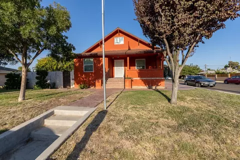 801 Austin St, Madera, CA 93638 photo 1