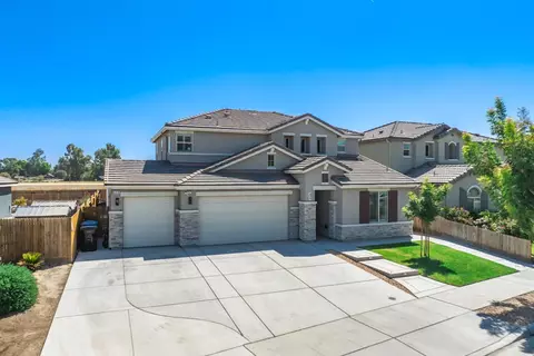 498 Daphne, Lemoore, CA 93245 photo 1