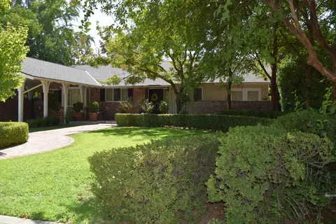 226 E Terrace Ave, Fresno, CA 93704