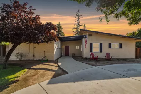 4712 N Rowell Ave, Fresno, CA 93726