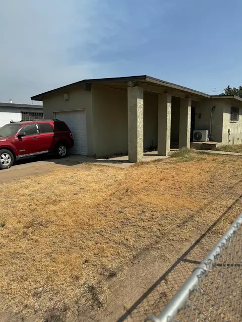 459 W Eden Ave, Fresno, CA 93706