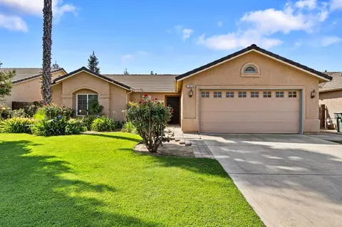 1849 Heidi Ave, Sanger, CA 93657