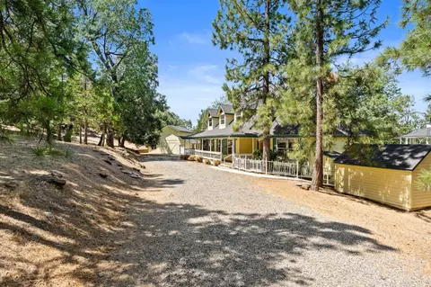 36902 Cedar Mountain Ln, Coarsegold, CA 93614