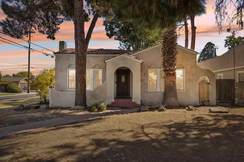 1292 N Vagedes Ave, Fresno, CA 93728