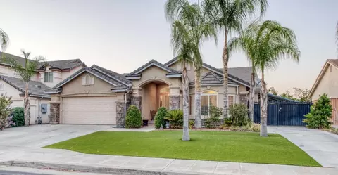 487 W Fremont Ave, Clovis, CA 93612
