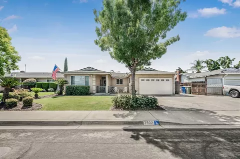 1502 Rall Ave, Clovis, CA 93611 photo 1