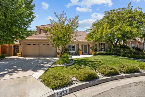 8433 N Jackson Ave, Fresno, CA 93720