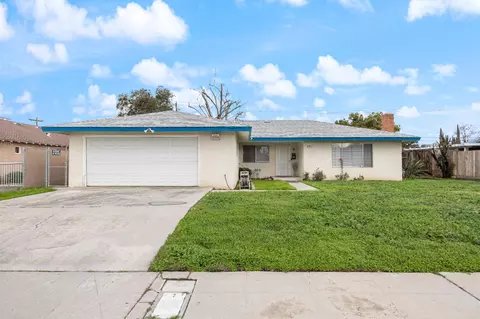 3021 N Arthur Ave, Fresno, CA 93705
