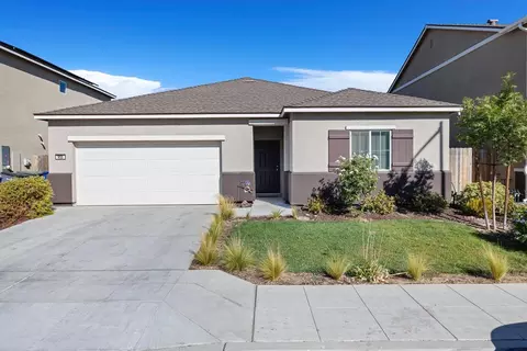 950 S Filbert Ave, Fresno, CA 93727