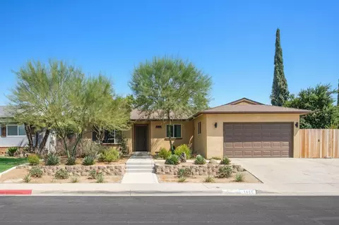 1615 Stanford Ave, Clovis, CA 93611