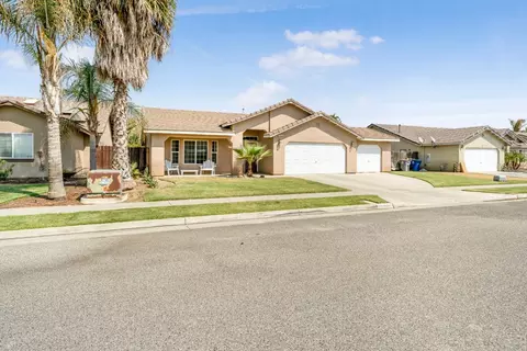 3290 W Terry Ave, Riverdale, CA 93656